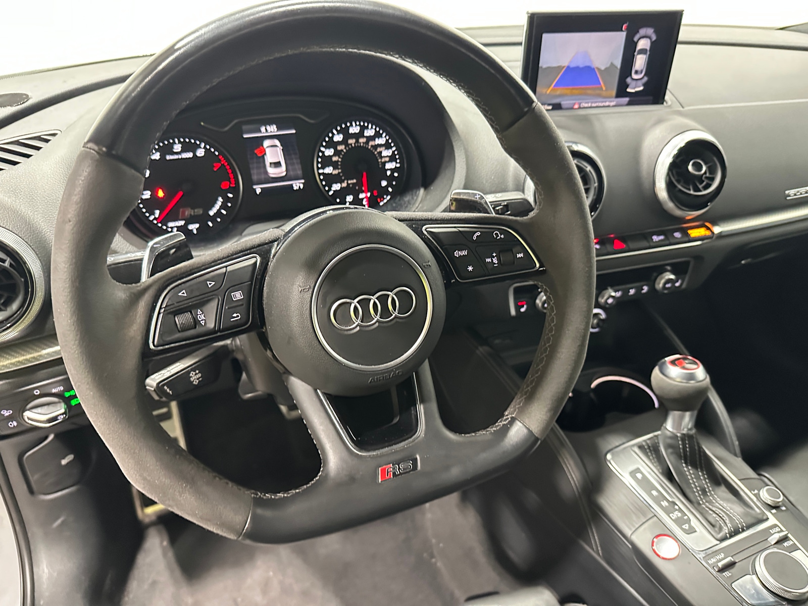 Thumbnail: 2019 Audi RS 3 - 4