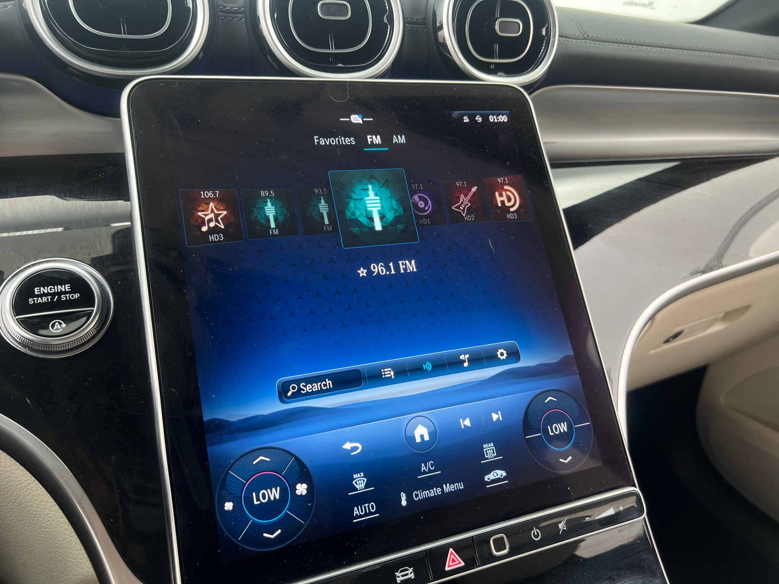 Thumbnail: 2023 Mercedes-Benz GLC - 3