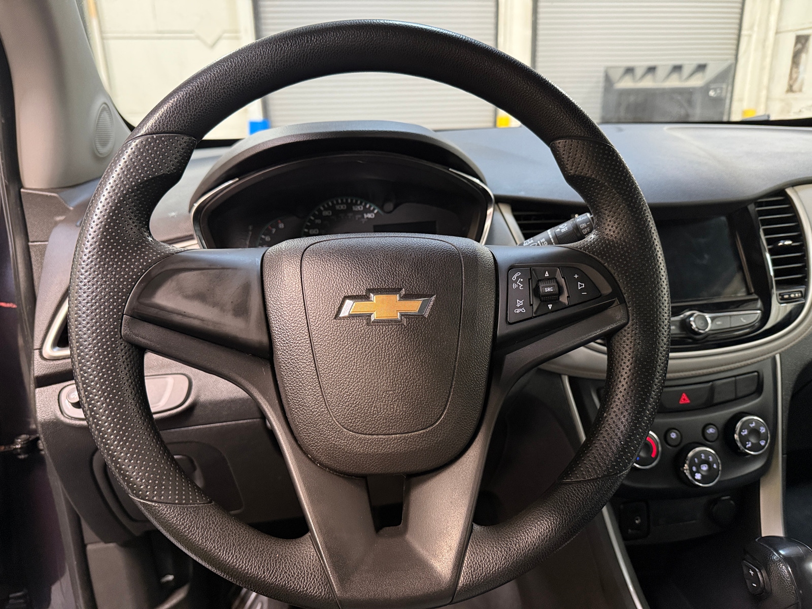 Thumbnail: 2019 Chevrolet Trax - 5