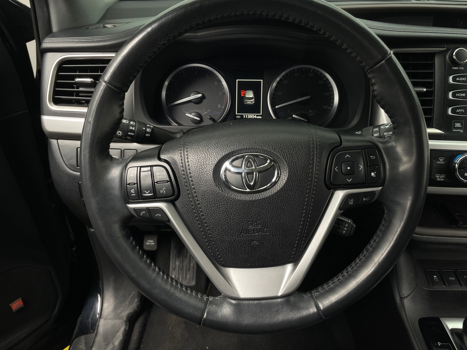 Thumbnail: 2019 Toyota Highlander - 4