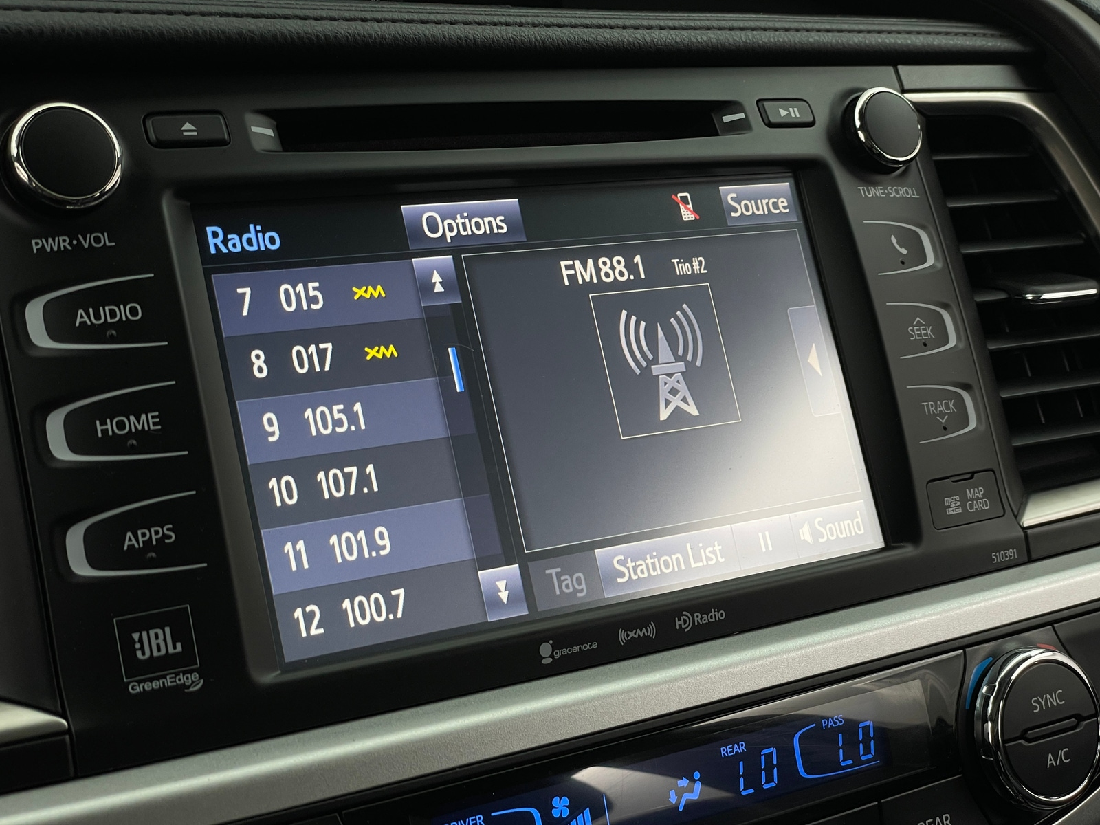 Thumbnail: 2019 Toyota Highlander - 3