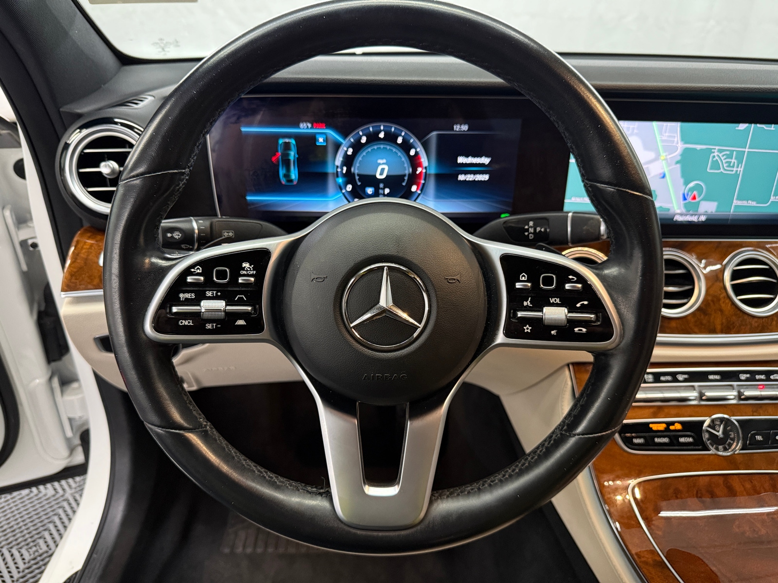 Thumbnail: 2019 Mercedes-Benz E-Class - 4