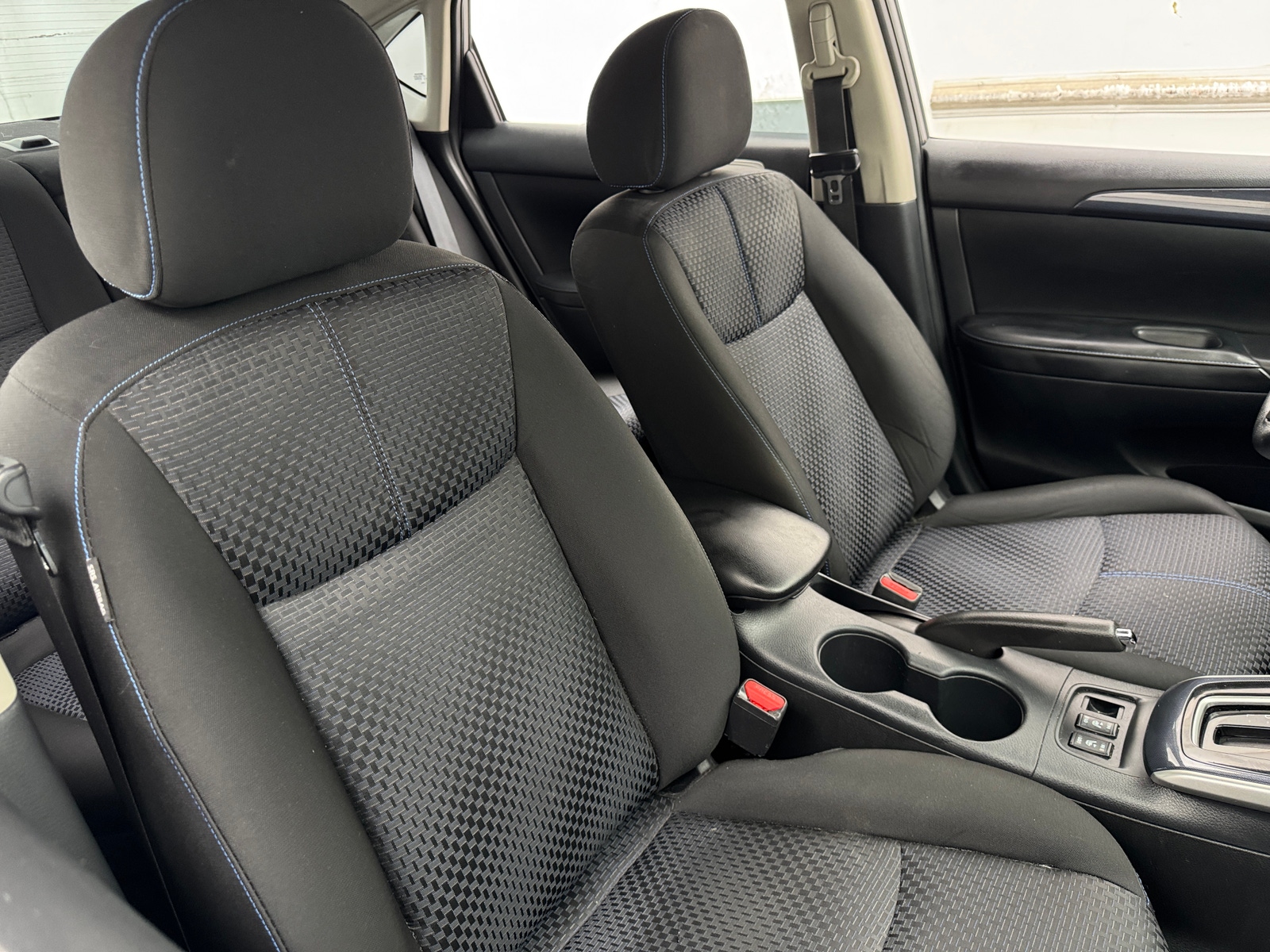 Thumbnail: 2018 Nissan Sentra - 2