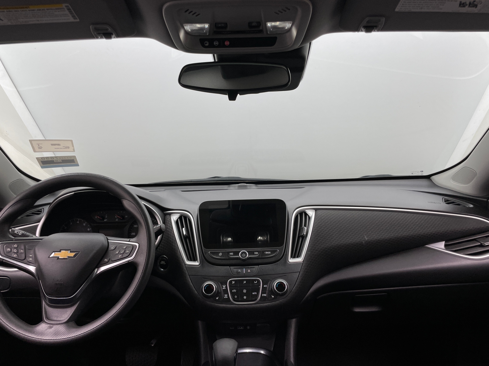 Thumbnail: 2024 Chevrolet Malibu - 3