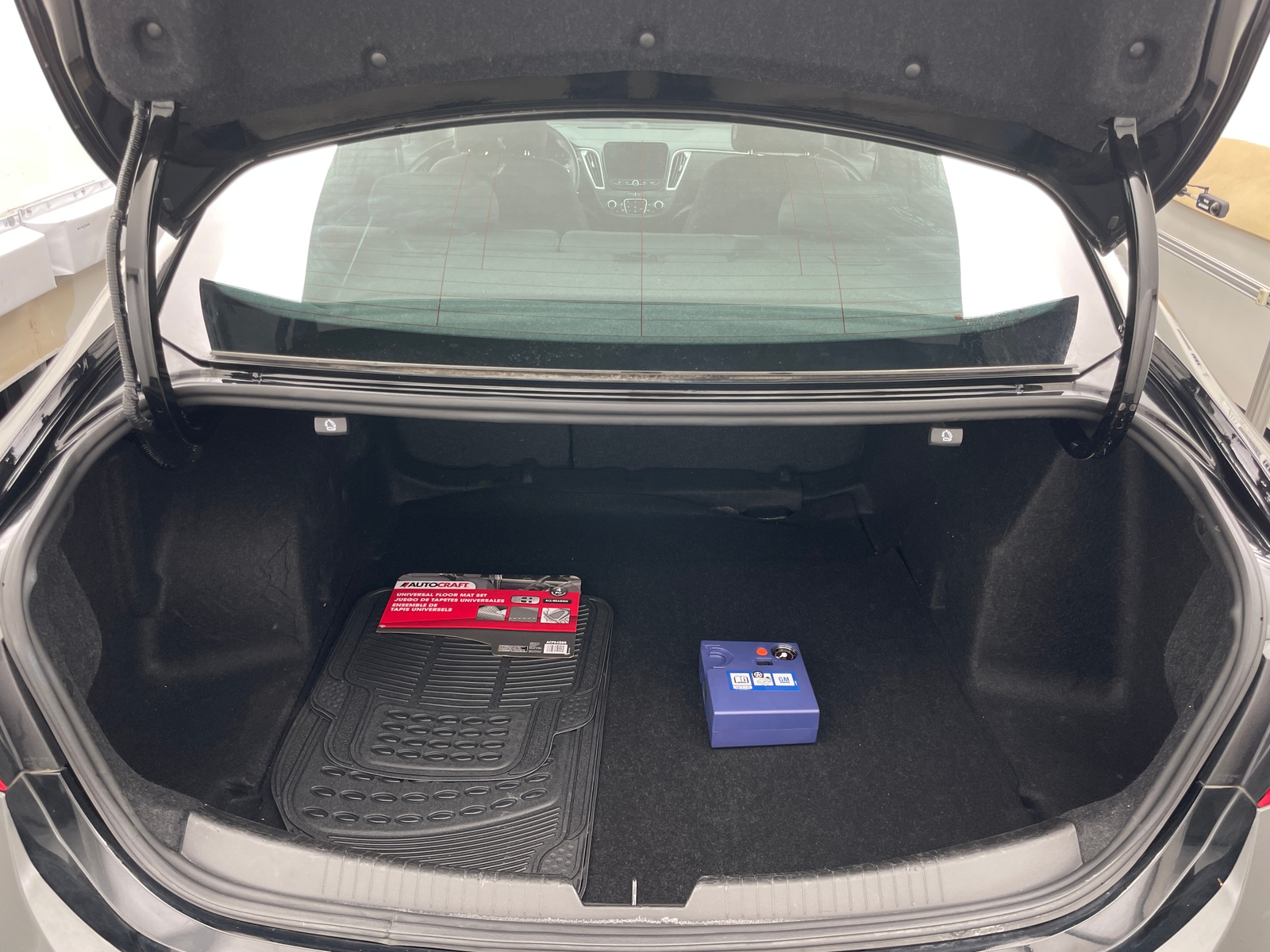 Thumbnail: 2024 Chevrolet Malibu - 7