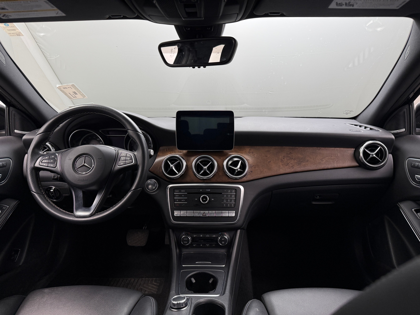 Thumbnail: 2018 Mercedes-Benz GLA - 3