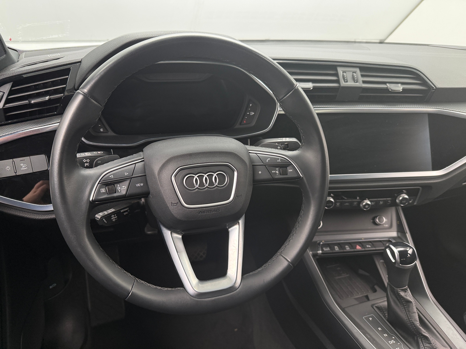 Thumbnail: 2024 Audi Q3 - 4