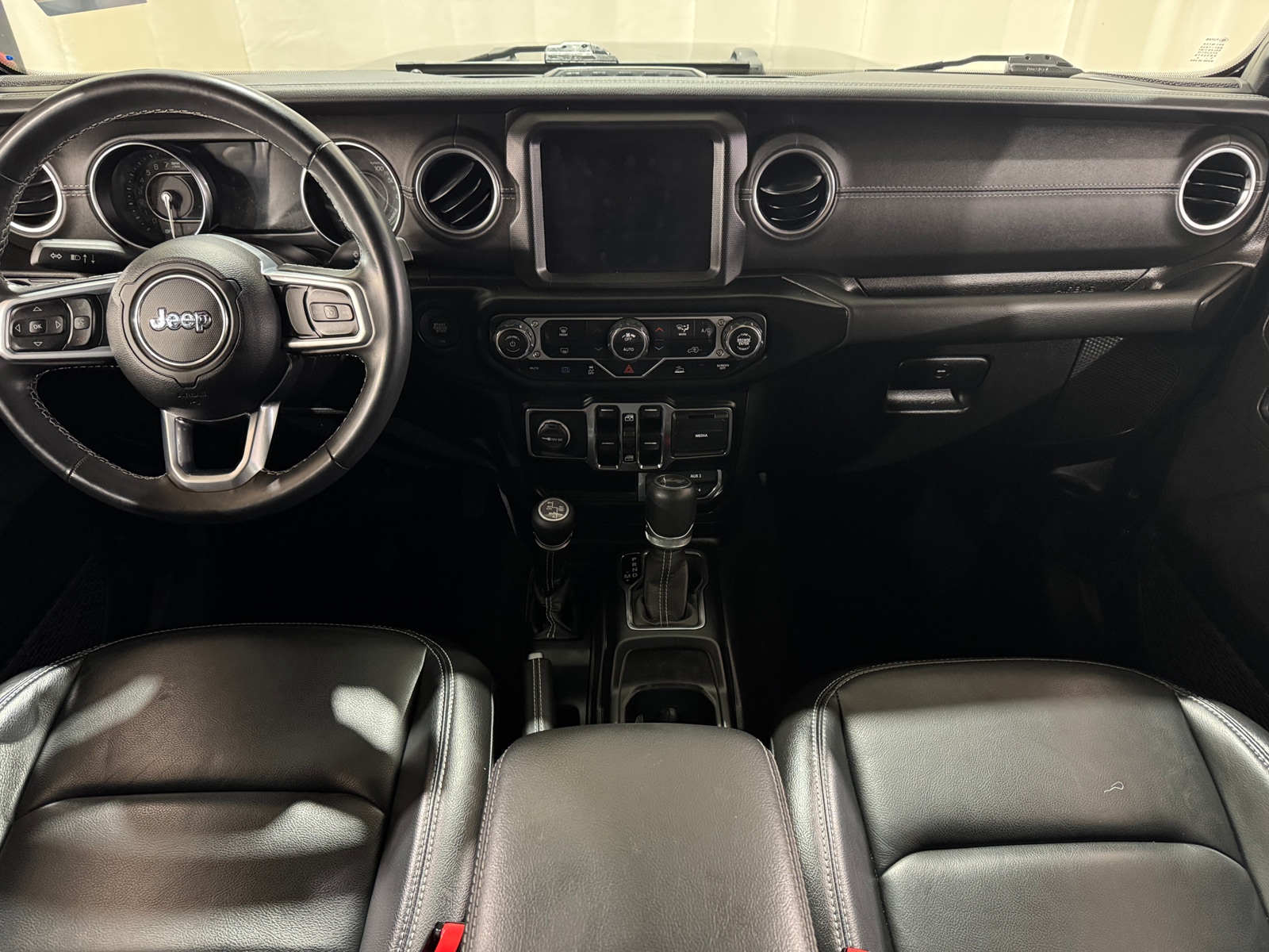 Thumbnail: 2022 Jeep Wrangler - 2