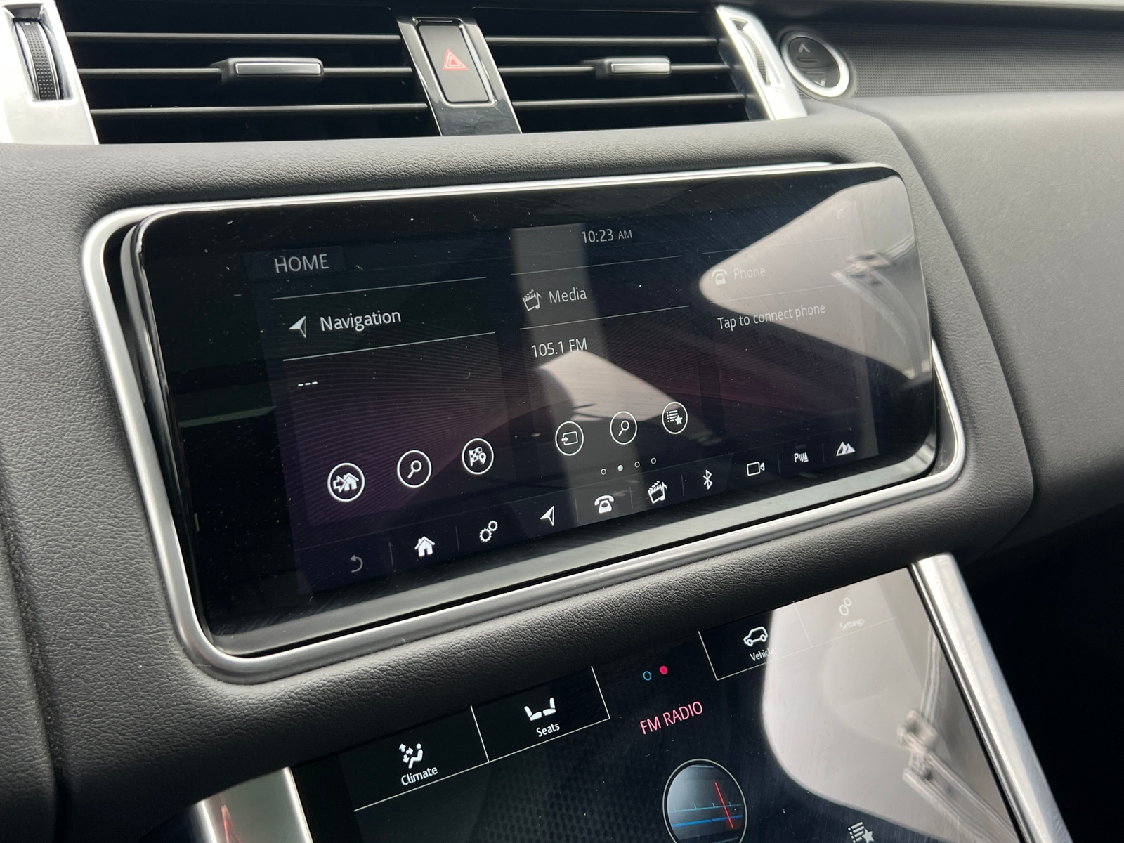 Thumbnail: 2019 Land Rover Range Rover Sport - 3