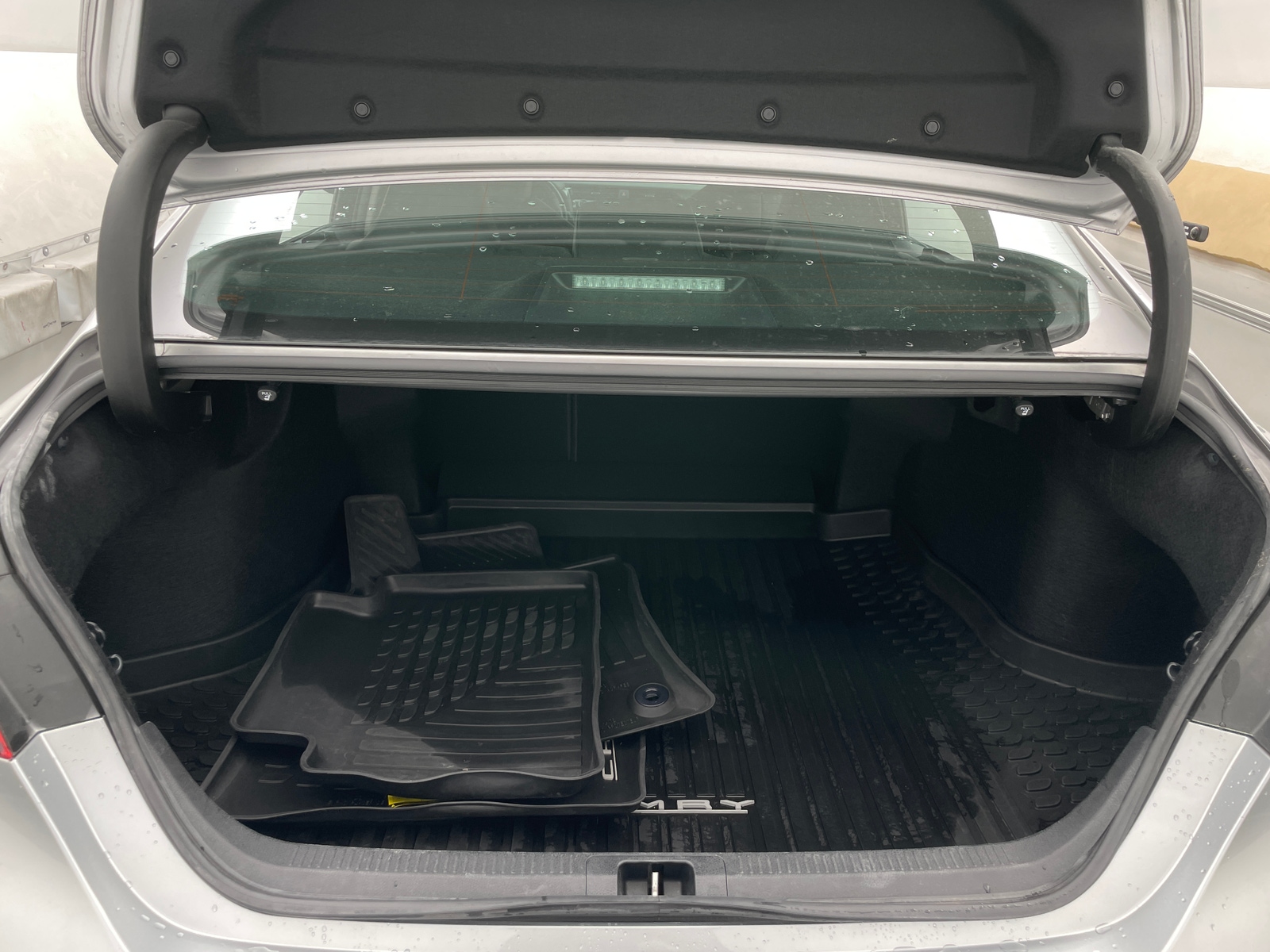 Thumbnail: 2018 Toyota Camry - 6