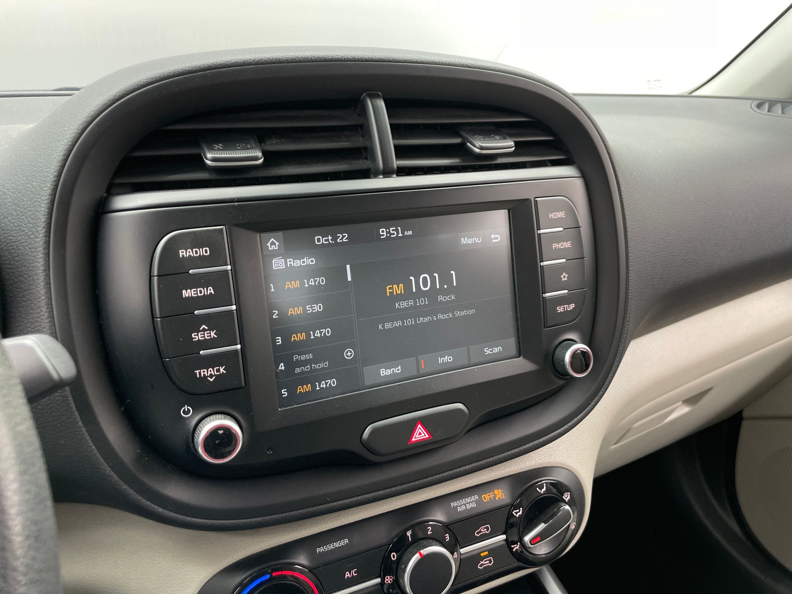 Thumbnail: 2020 Kia Soul - 4