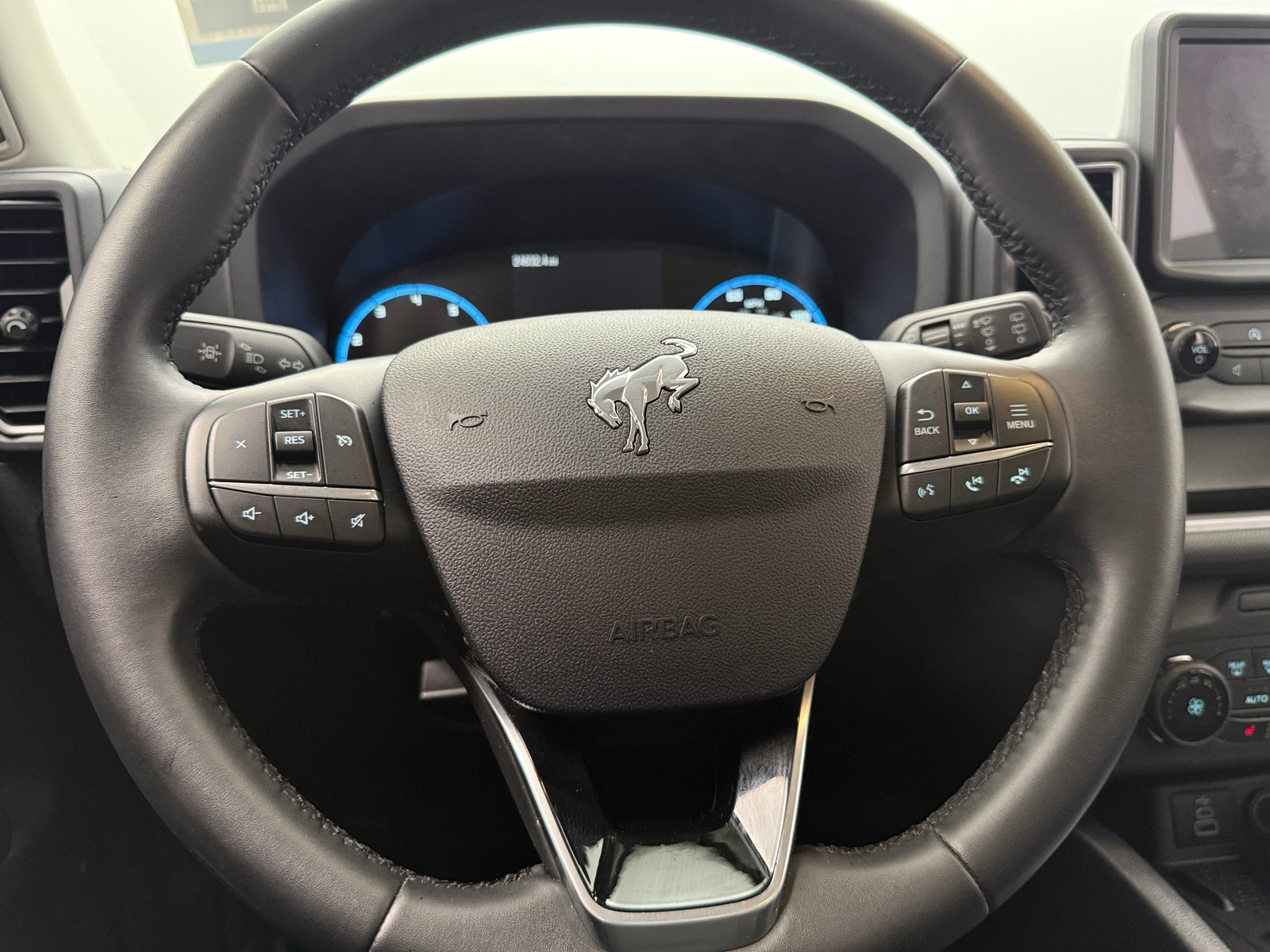 Thumbnail: 2024 Ford Bronco Sport - 5