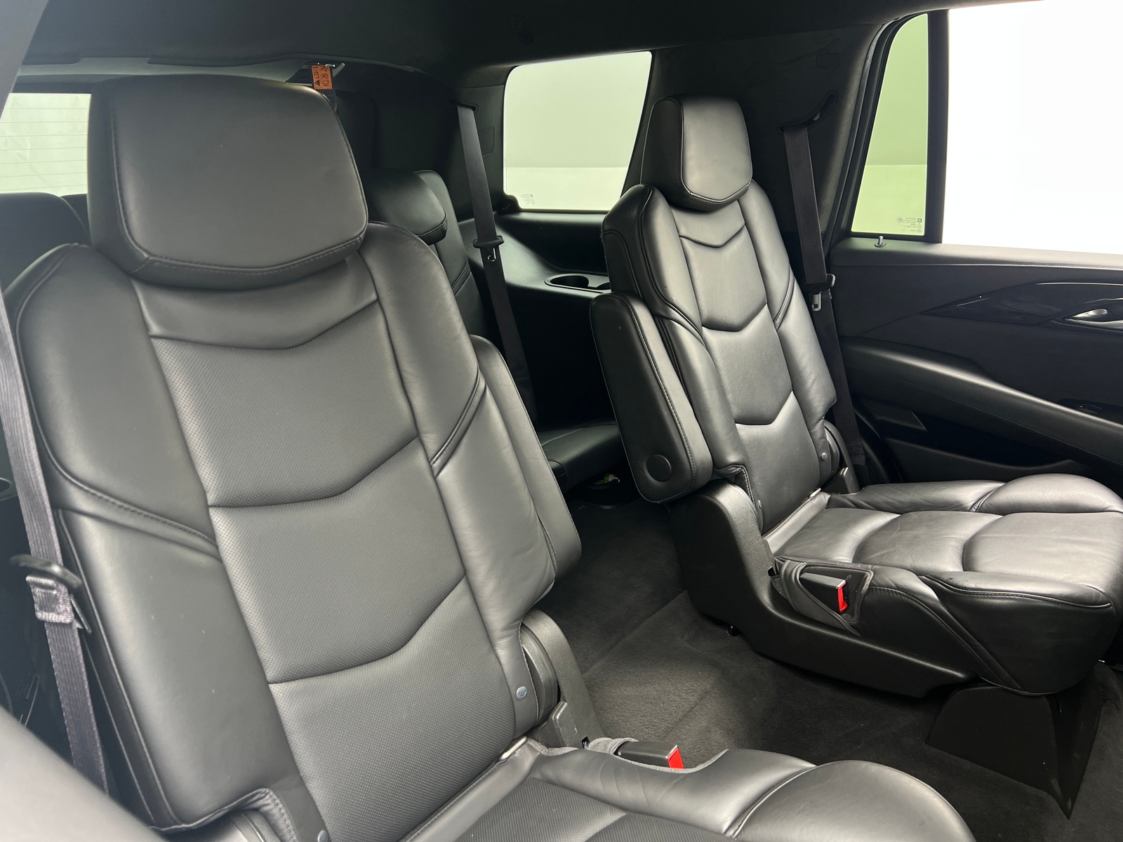 Thumbnail: 2017 Cadillac Escalade - 5