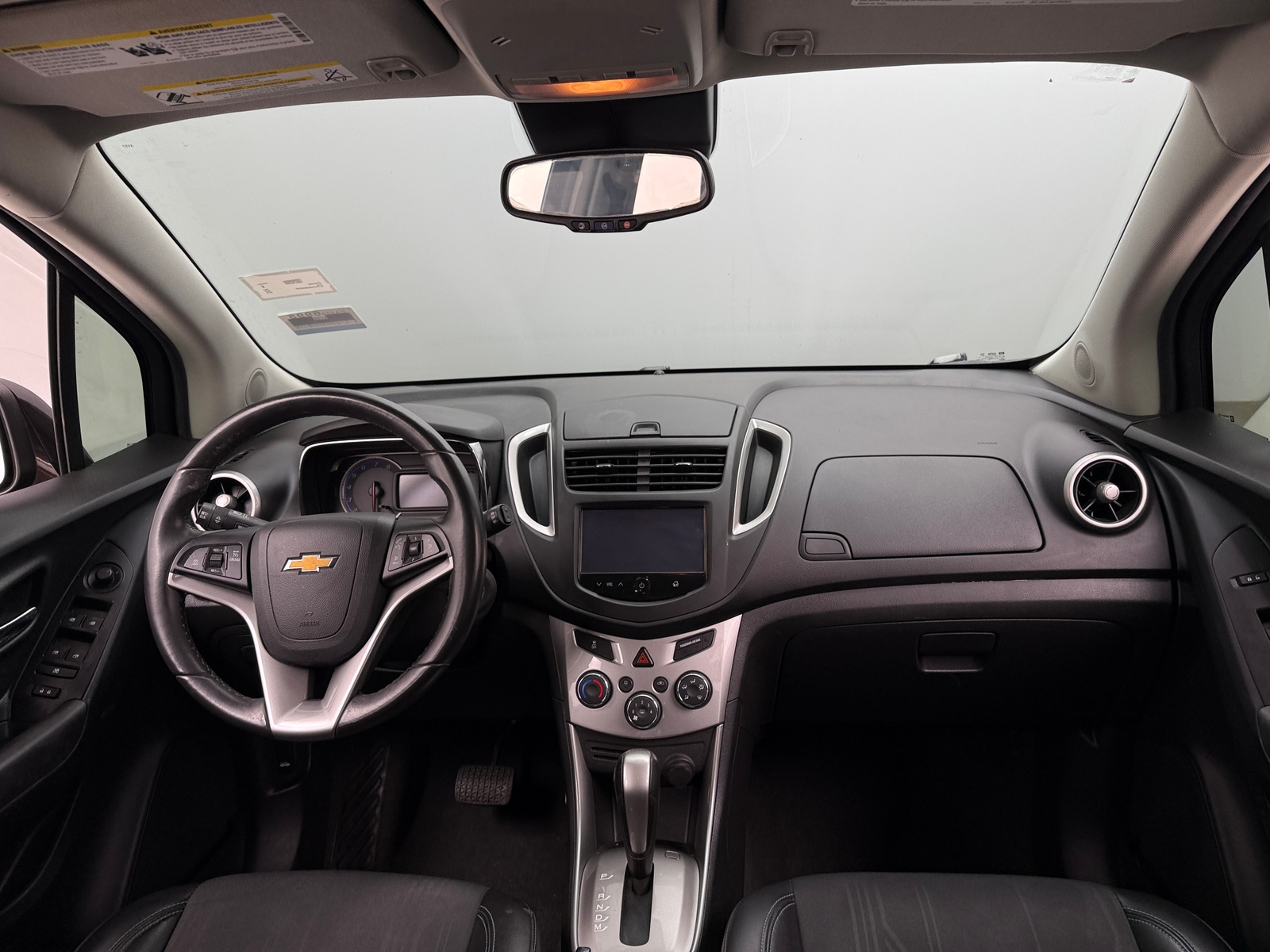 Thumbnail: 2016 Chevrolet Trax - 3