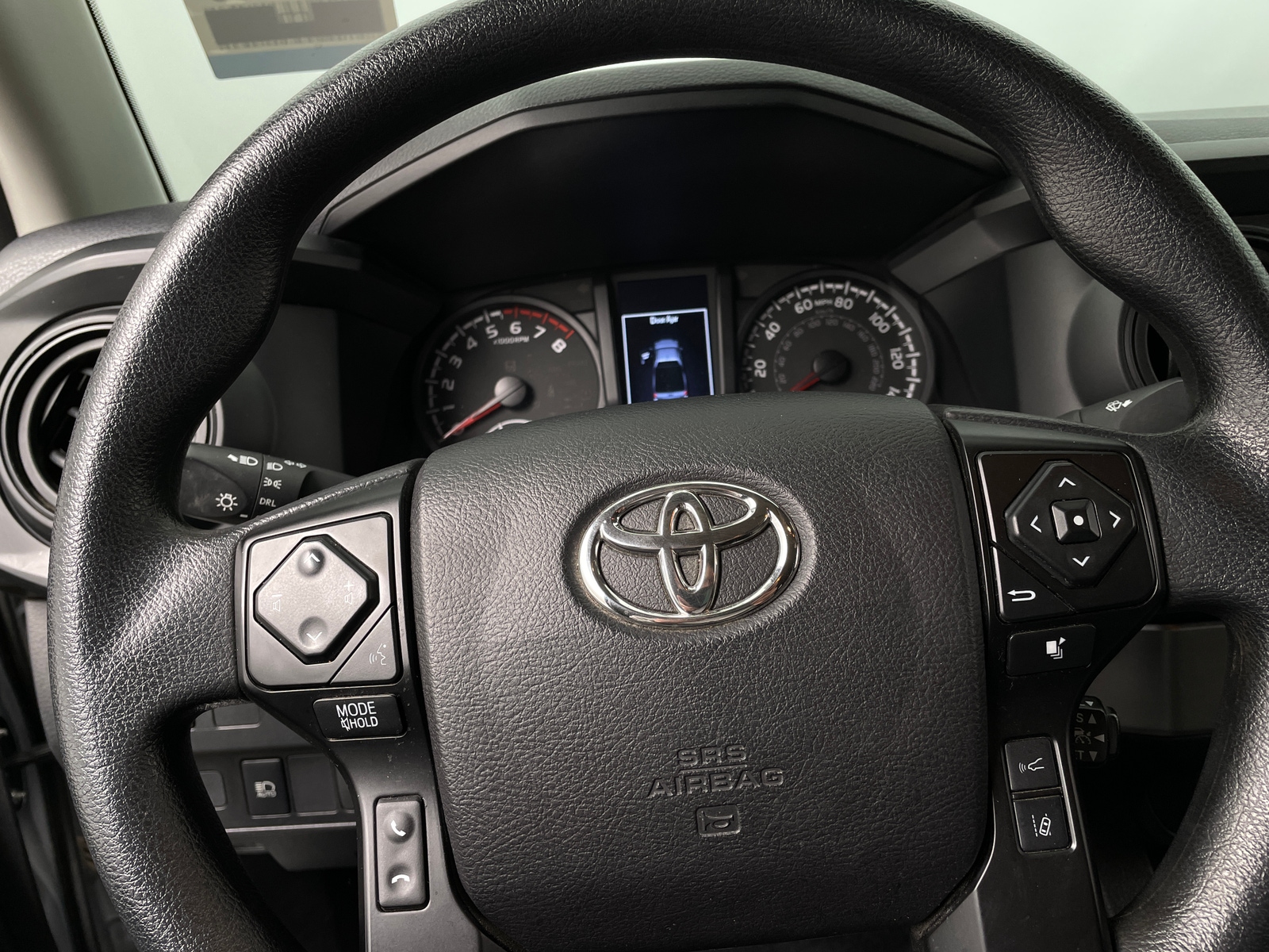 Thumbnail: 2022 Toyota Tacoma - 5
