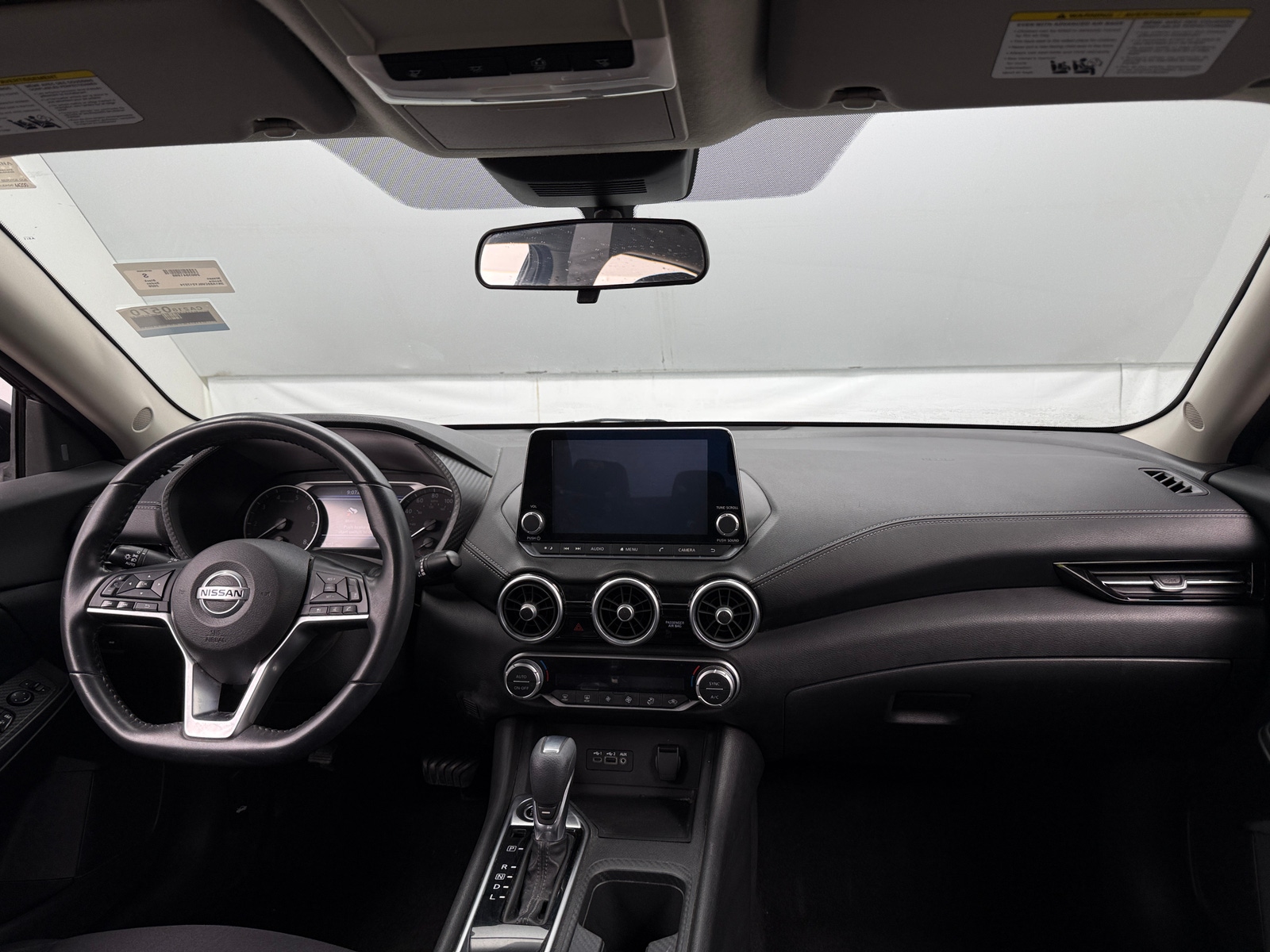 Thumbnail: 2020 Nissan Sentra - 3
