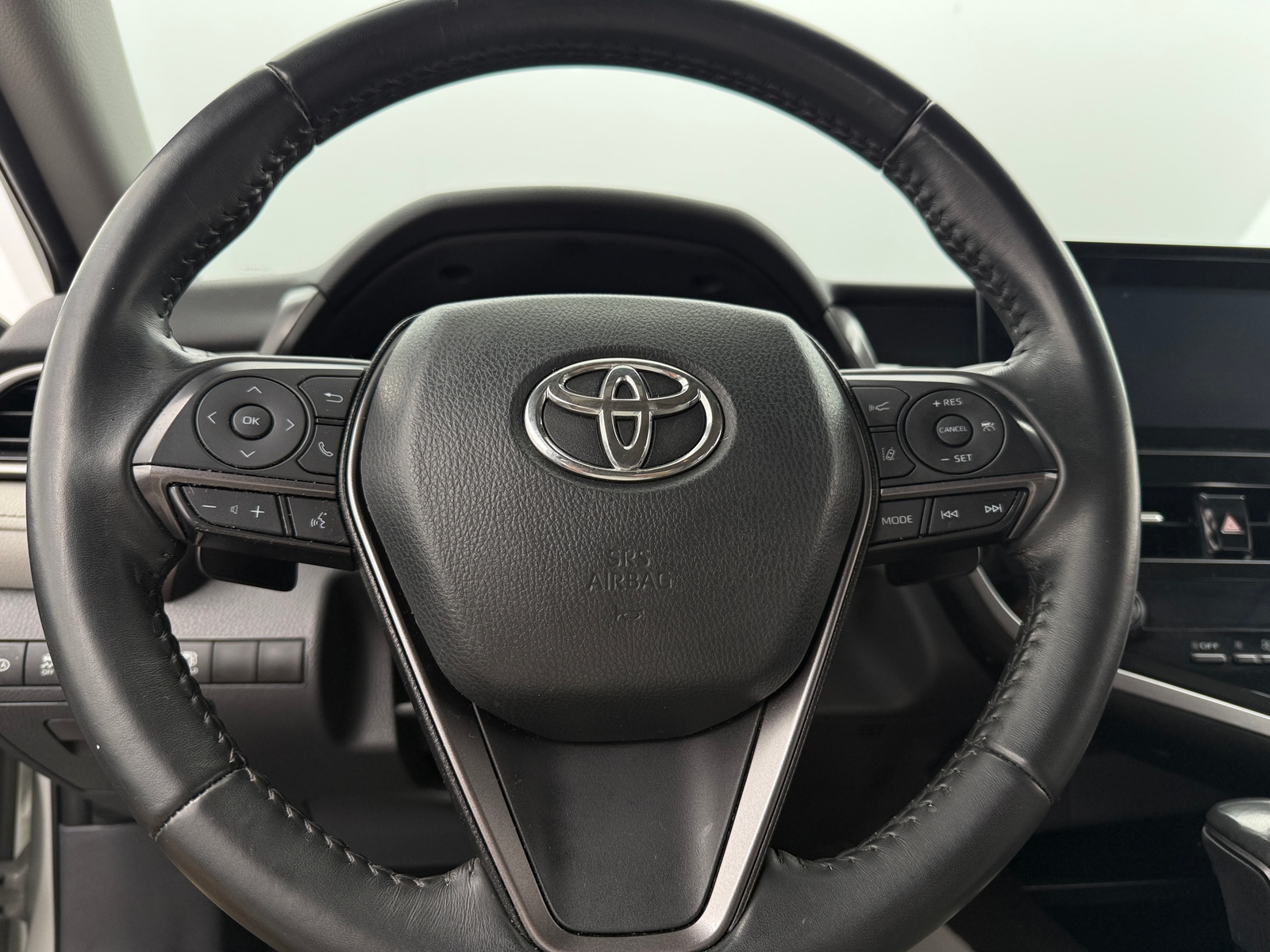 Thumbnail: 2023 Toyota Camry - 4
