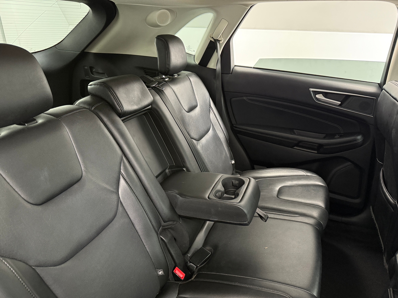 Thumbnail: 2022 Ford Edge - 5