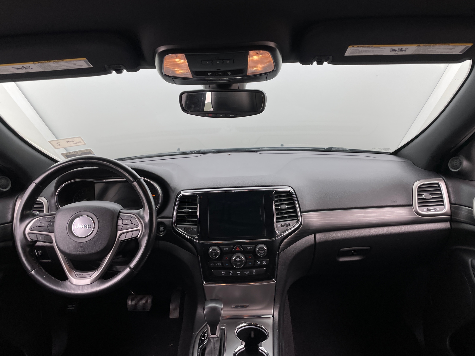 Thumbnail: 2020 Jeep Grand Cherokee - 3