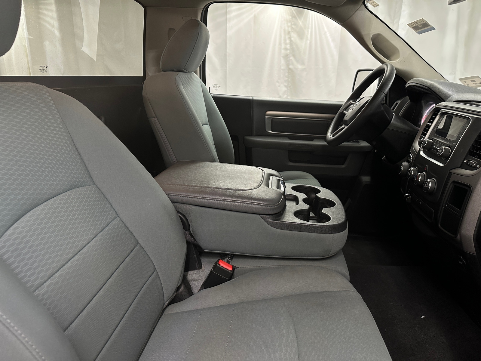 Thumbnail: 2019 RAM 1500 Classic - 2