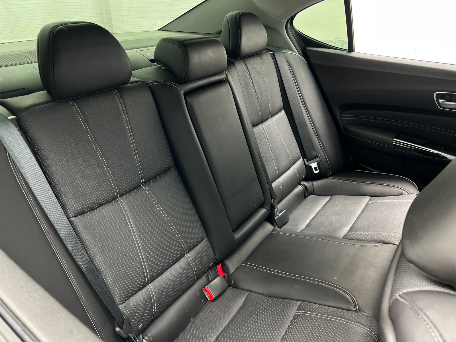 Thumbnail: 2018 Acura TLX - 5