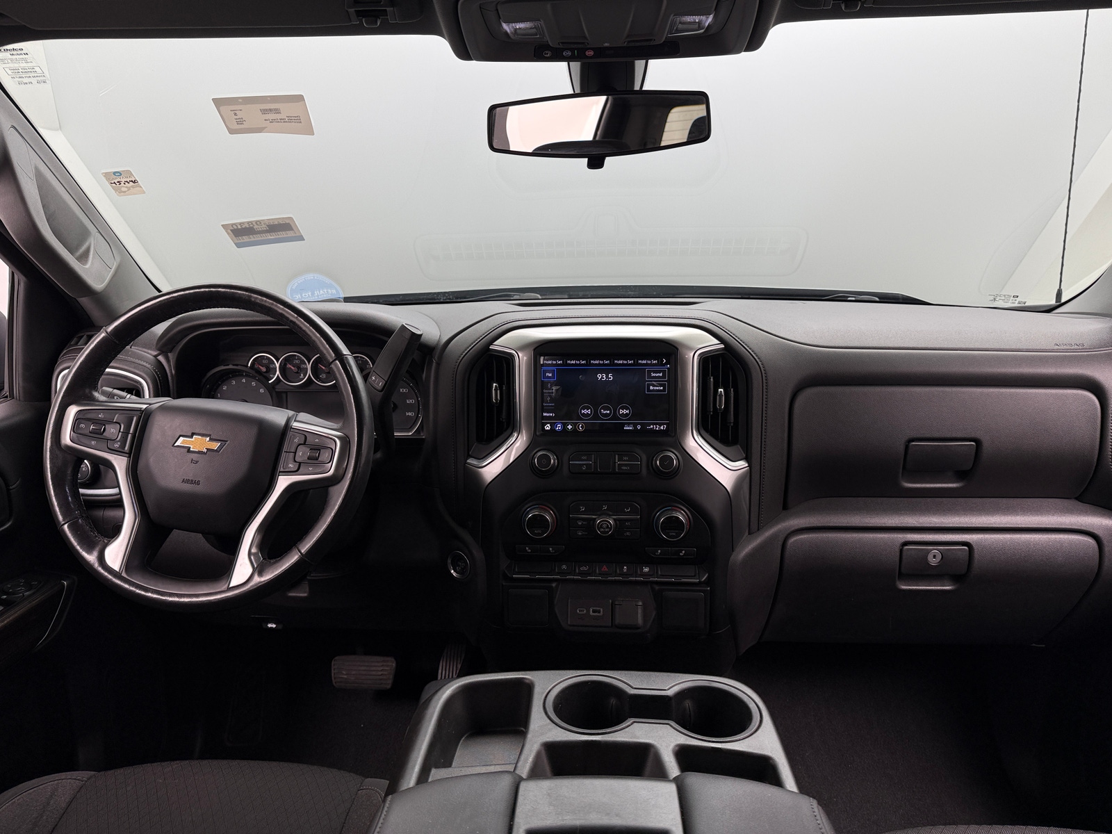 Thumbnail: 2020 Chevrolet Silverado 1500 - 3
