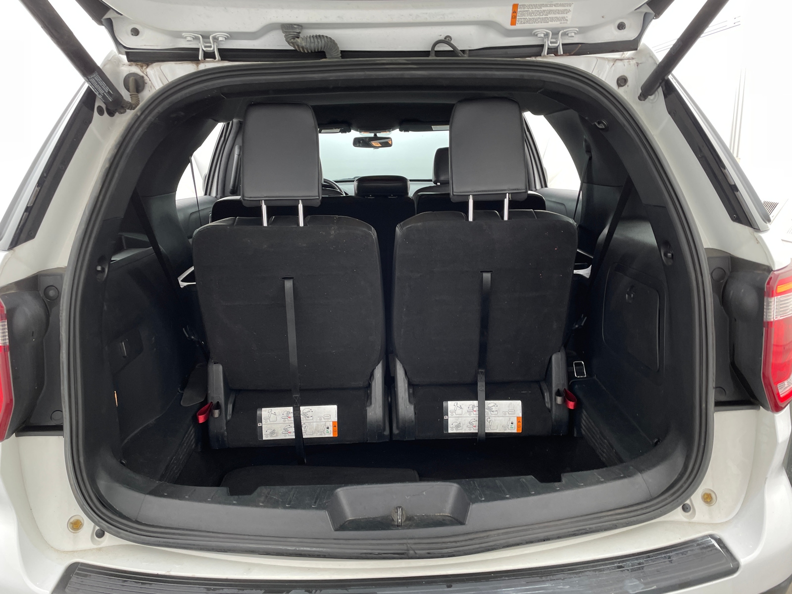 Thumbnail: 2019 Ford Explorer - 7