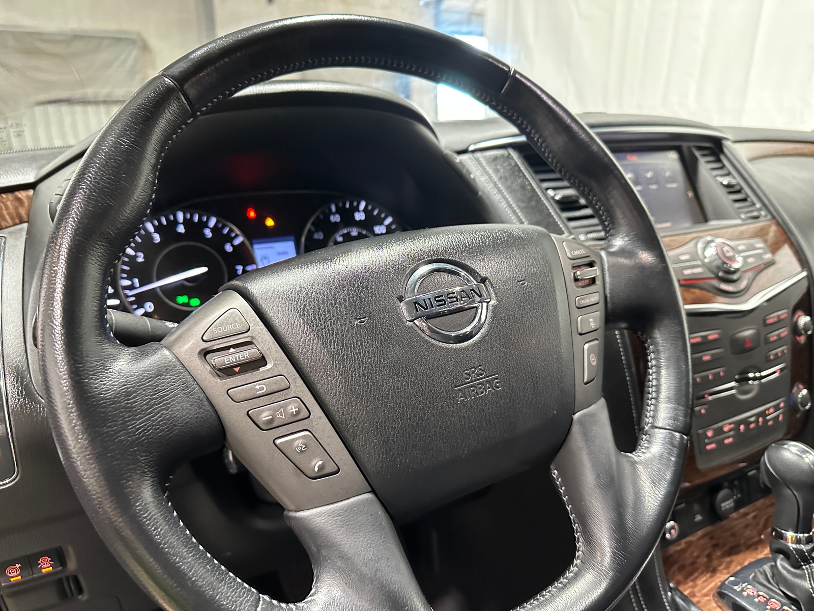 Thumbnail: 2019 Nissan Armada - 4