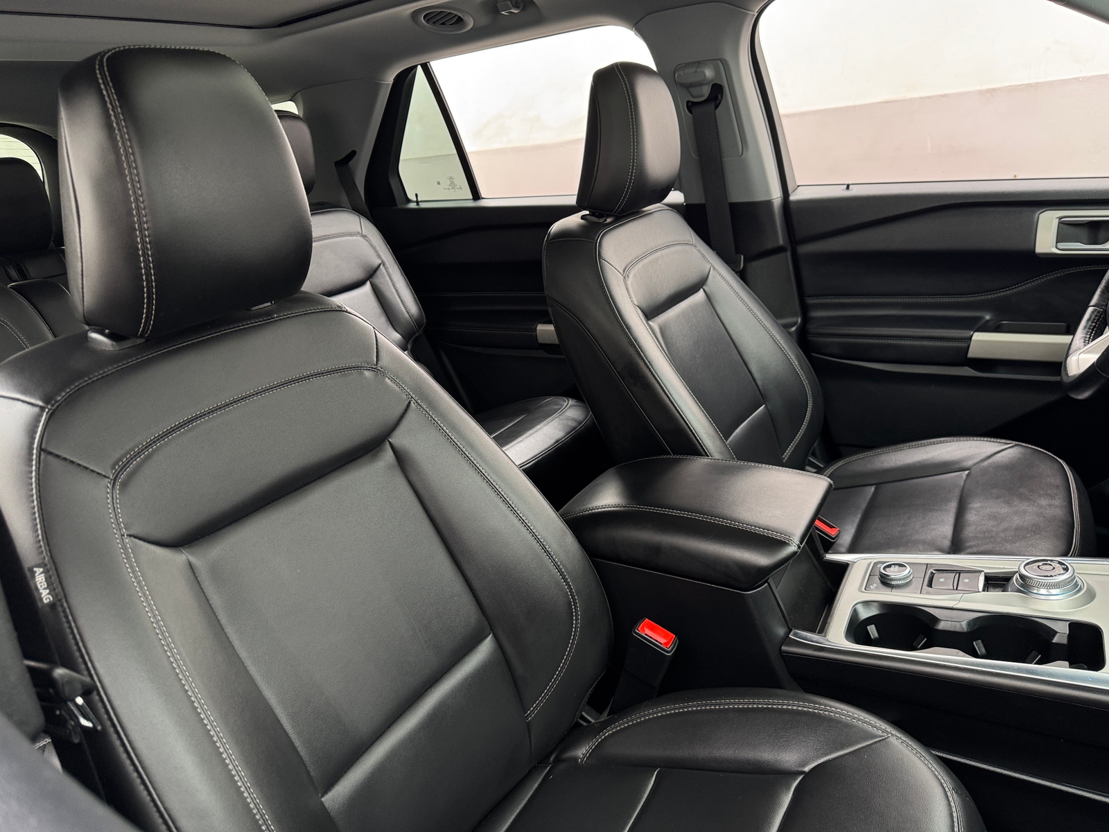 Thumbnail: 2022 Ford Explorer - 2