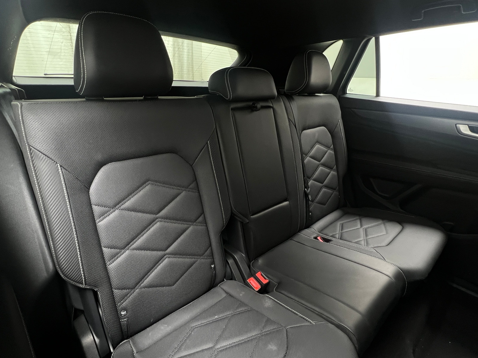 Thumbnail: 2024 Volkswagen Atlas - 5