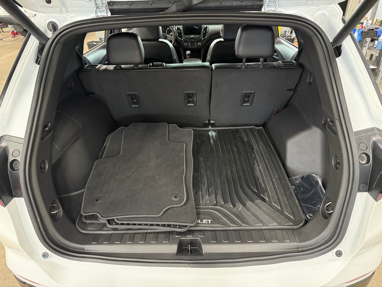Thumbnail: 2024 Chevrolet Equinox - 7