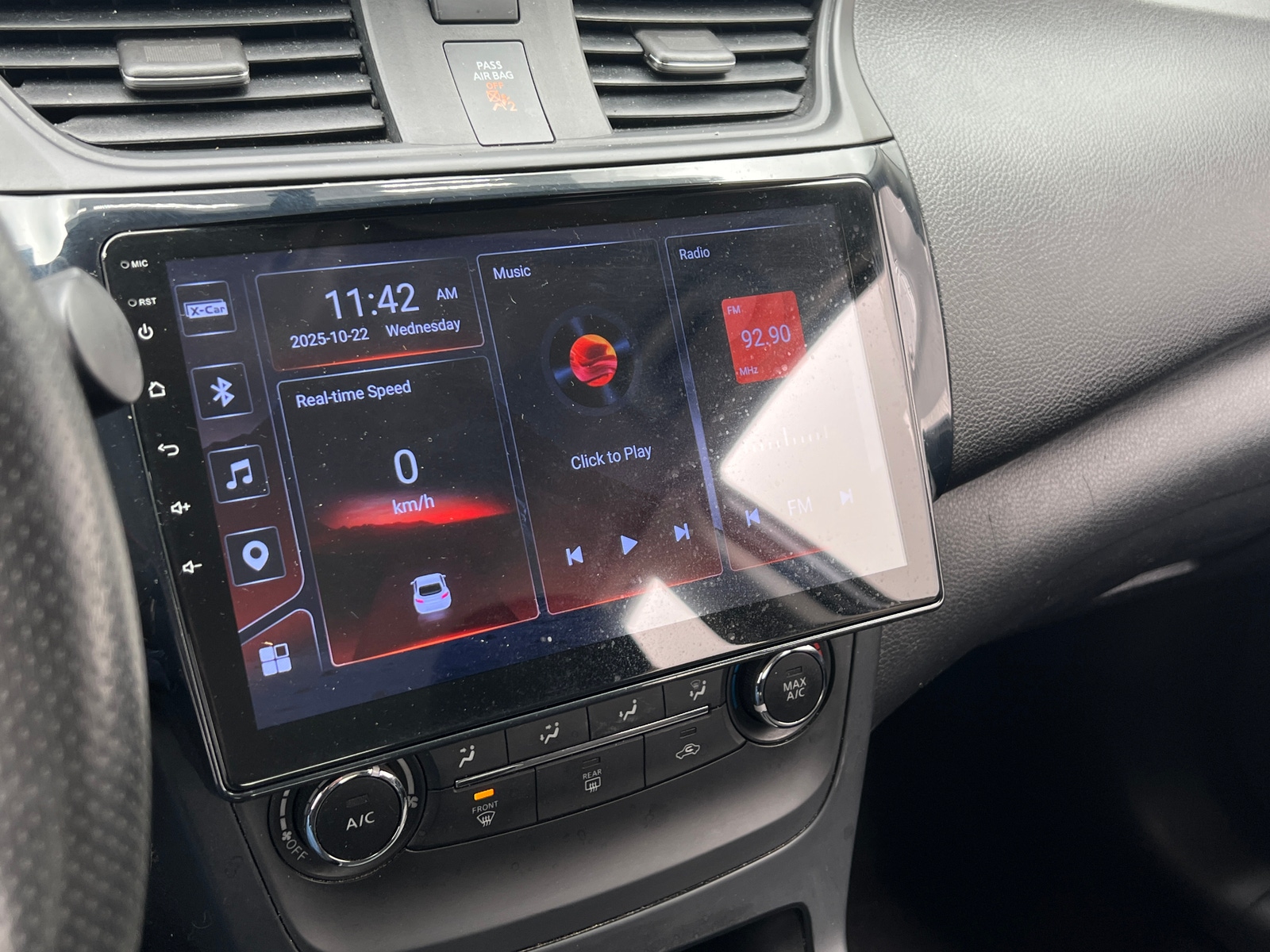 Thumbnail: 2019 Nissan Sentra - 4