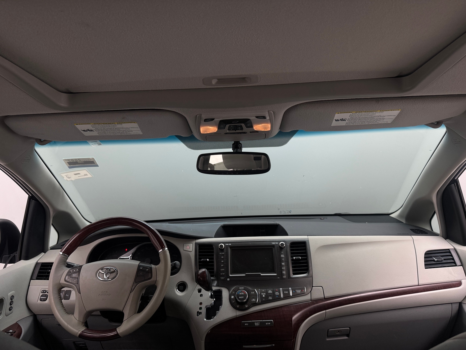 Thumbnail: 2012 Toyota Sienna - 2