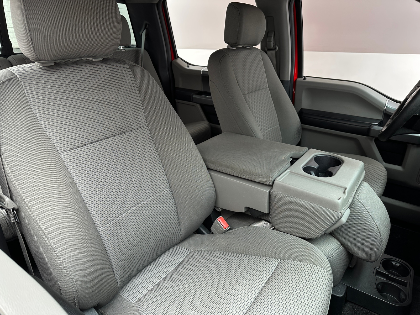 Thumbnail: 2018 Ford Econoline - 2