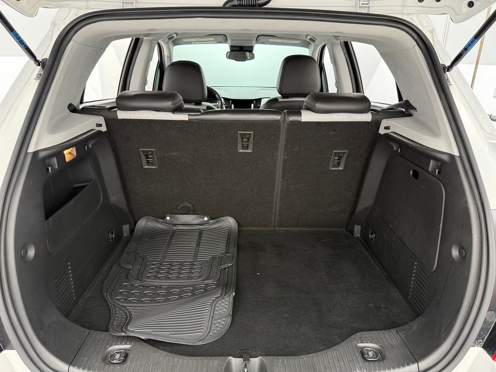 Thumbnail: 2021 Chevrolet Trax - 7