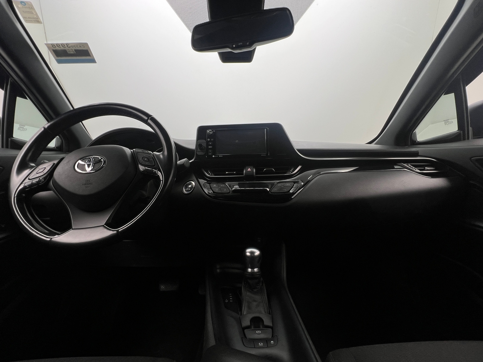 Thumbnail: 2018 Toyota C-HR - 3