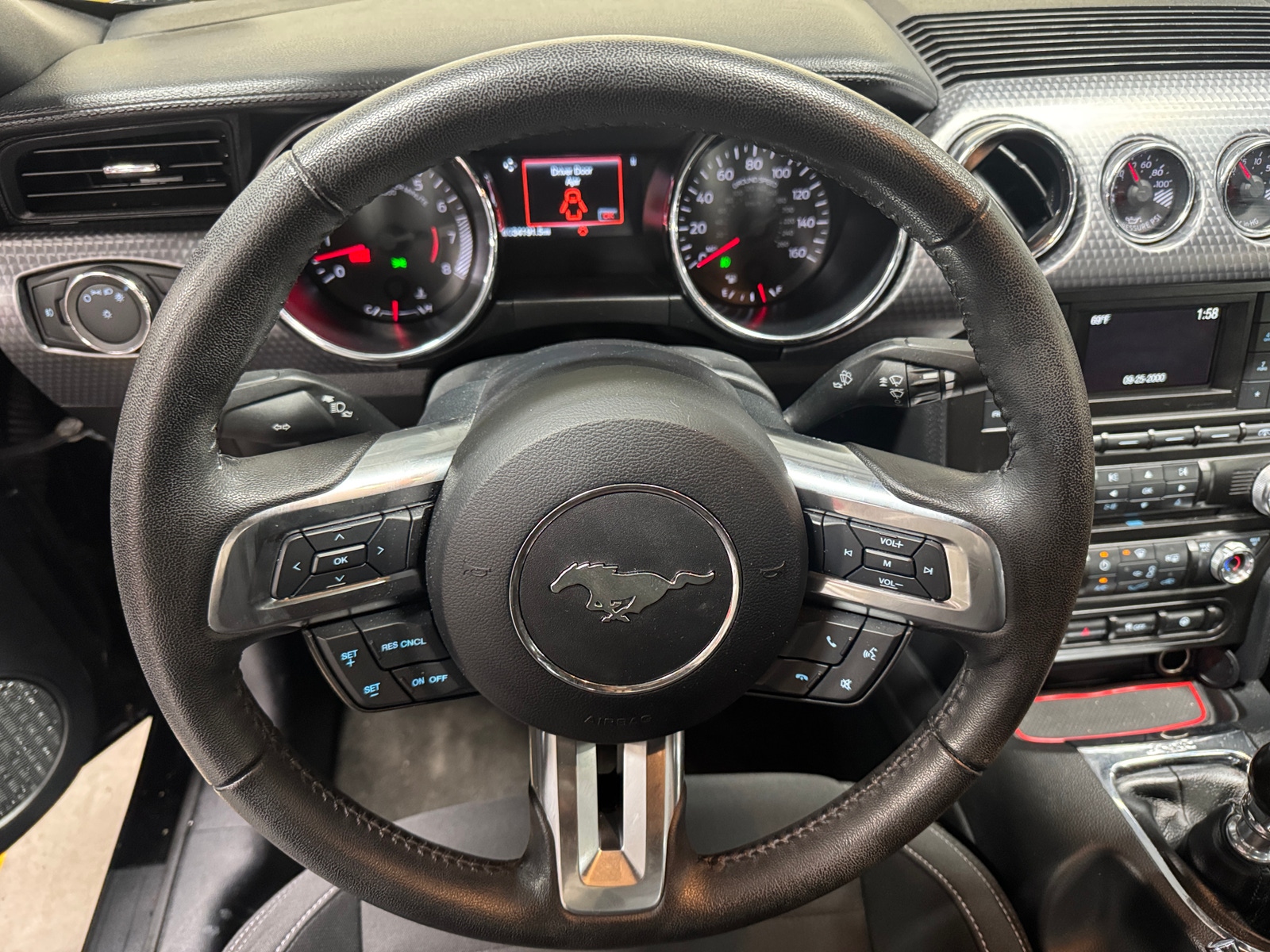 Thumbnail: 2016 Ford Mustang - 5