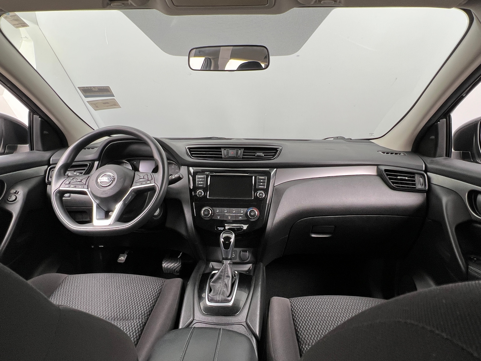 Thumbnail: 2019 Nissan Rogue Sport - 3