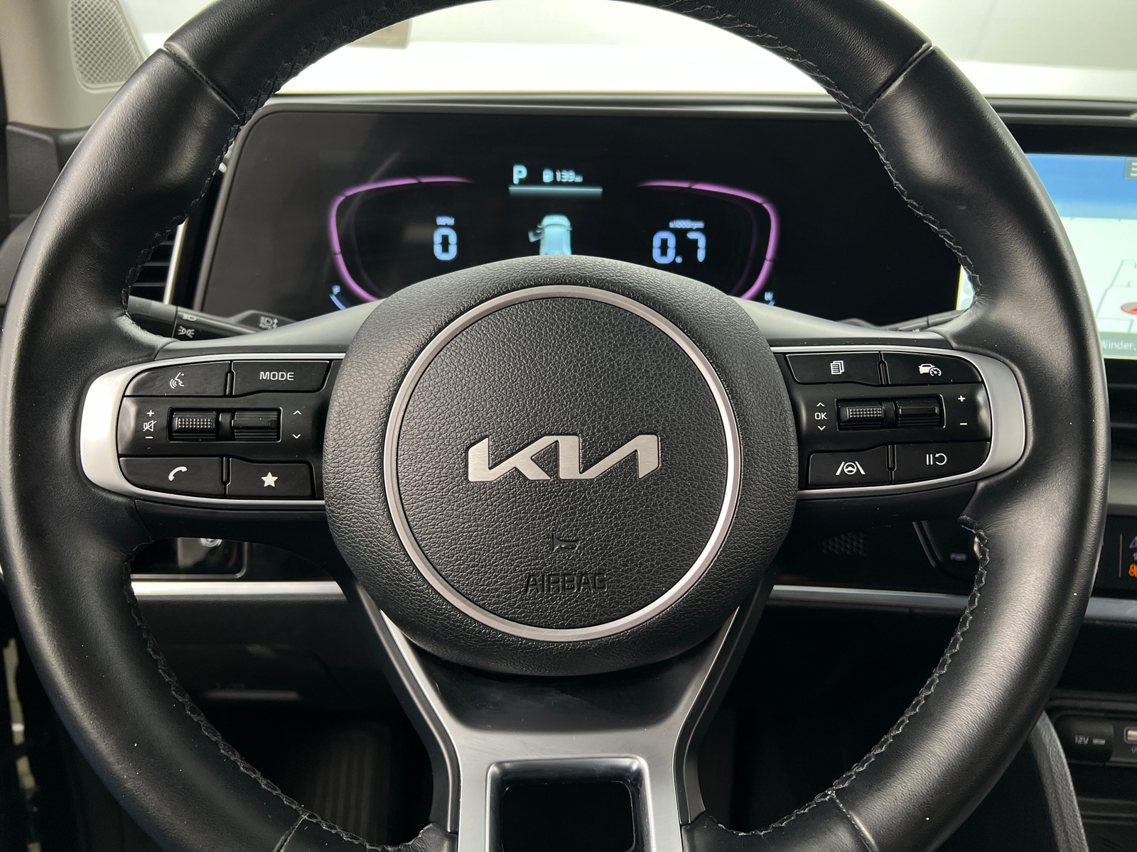Thumbnail: 2023 Kia Sportage - 4