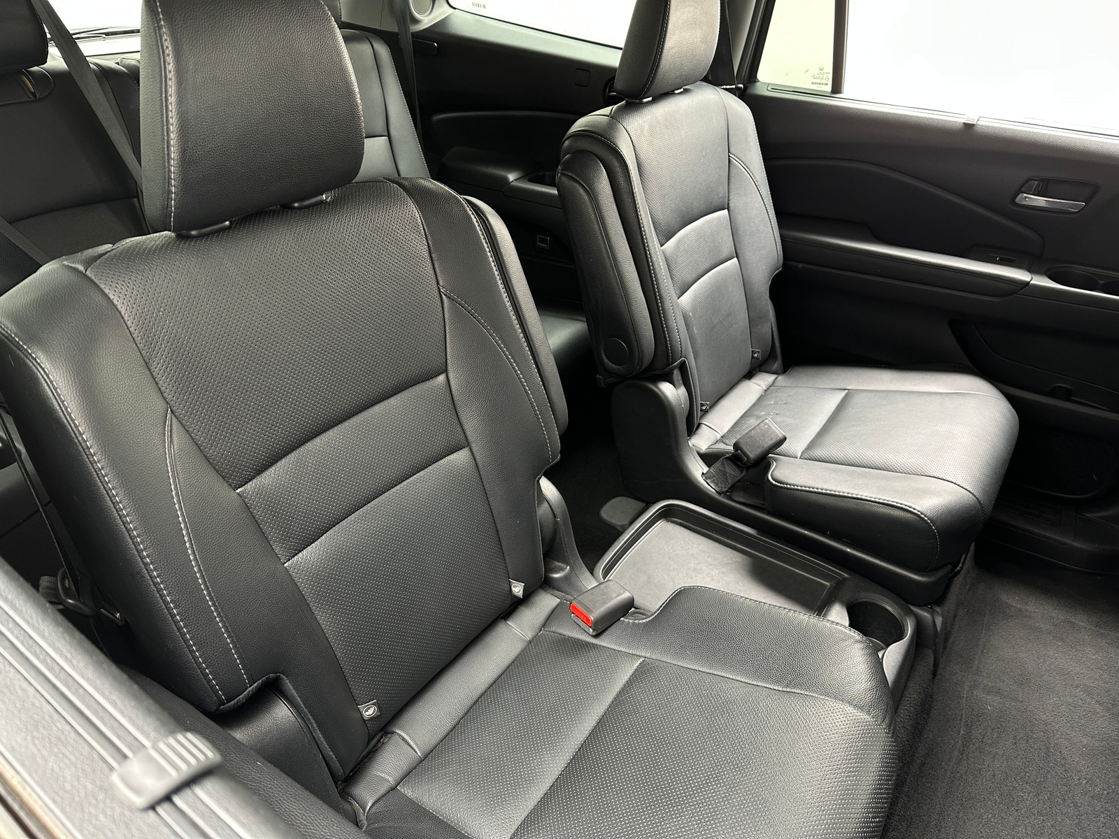 Thumbnail: 2018 Honda Pilot - 5