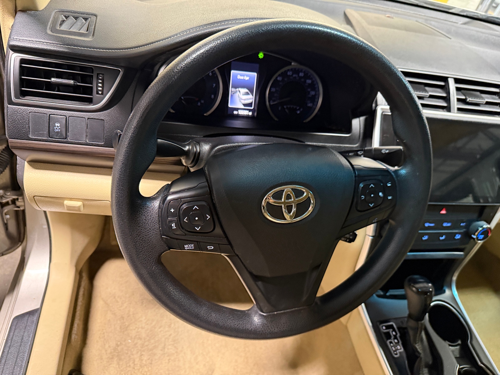 Thumbnail: 2017 Toyota Camry - 5