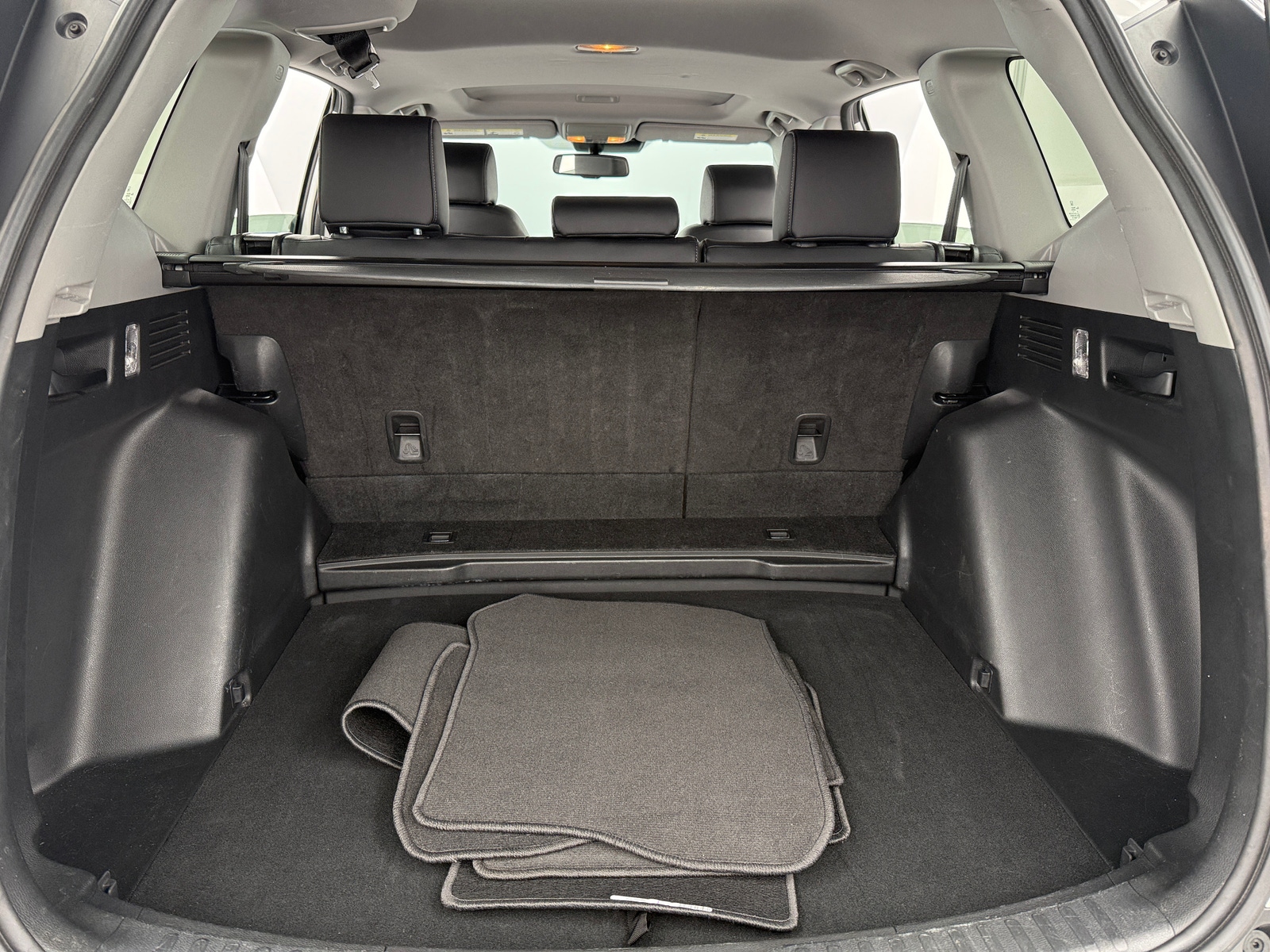 Thumbnail: 2017 Honda CR-V - 6