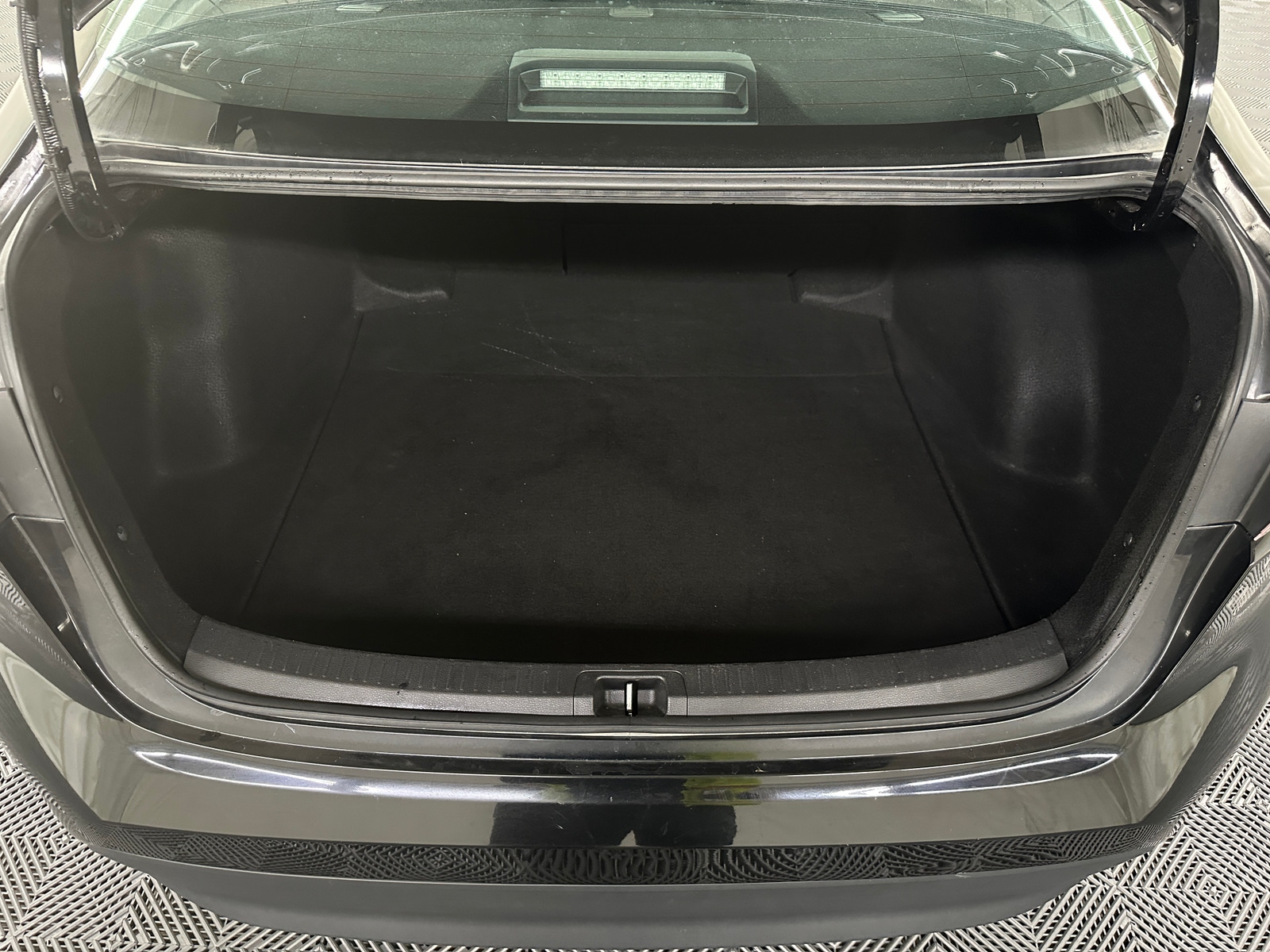 Thumbnail: 2023 Toyota Corolla - 7