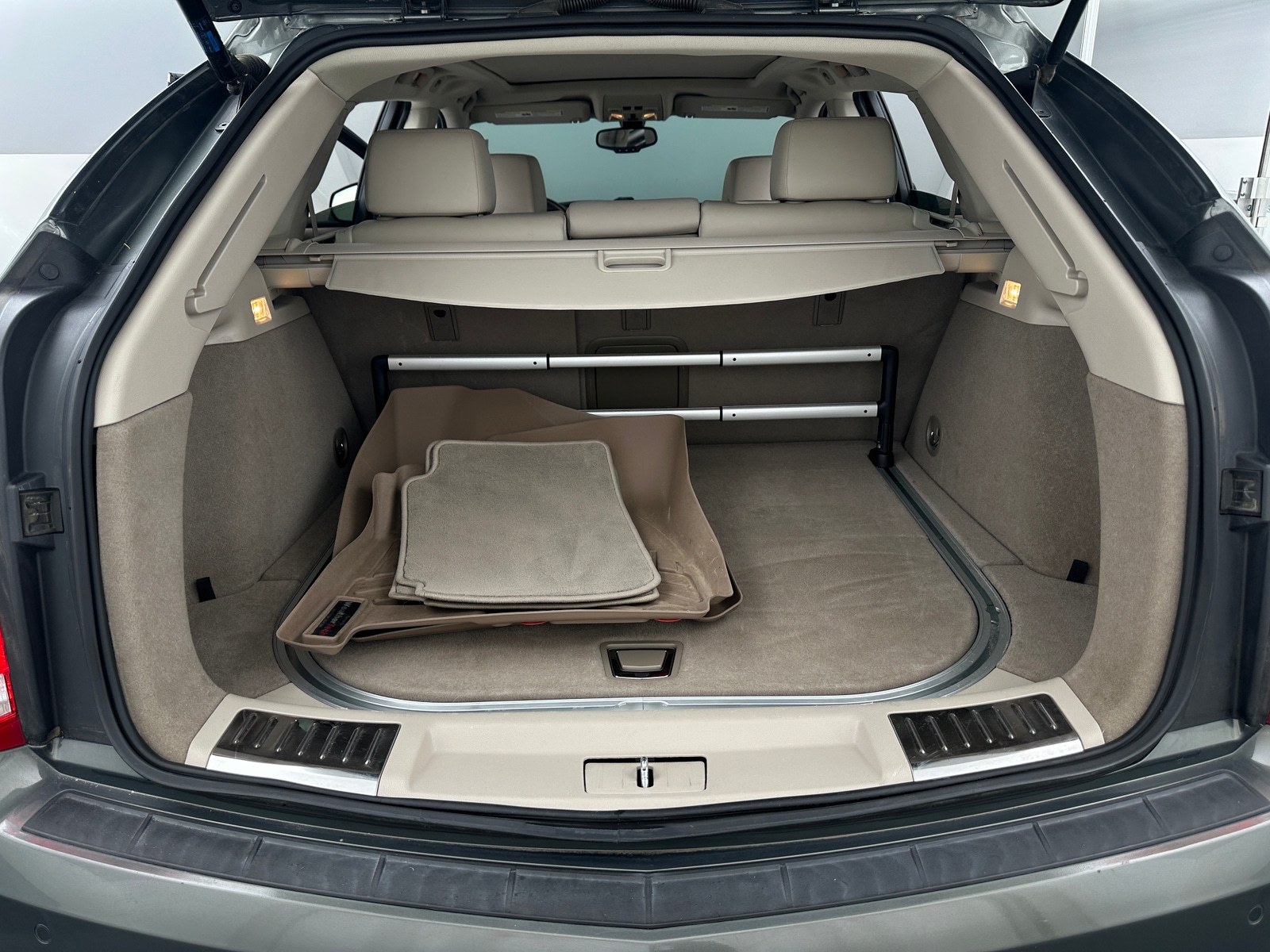 Thumbnail: 2013 Cadillac SRX - 6