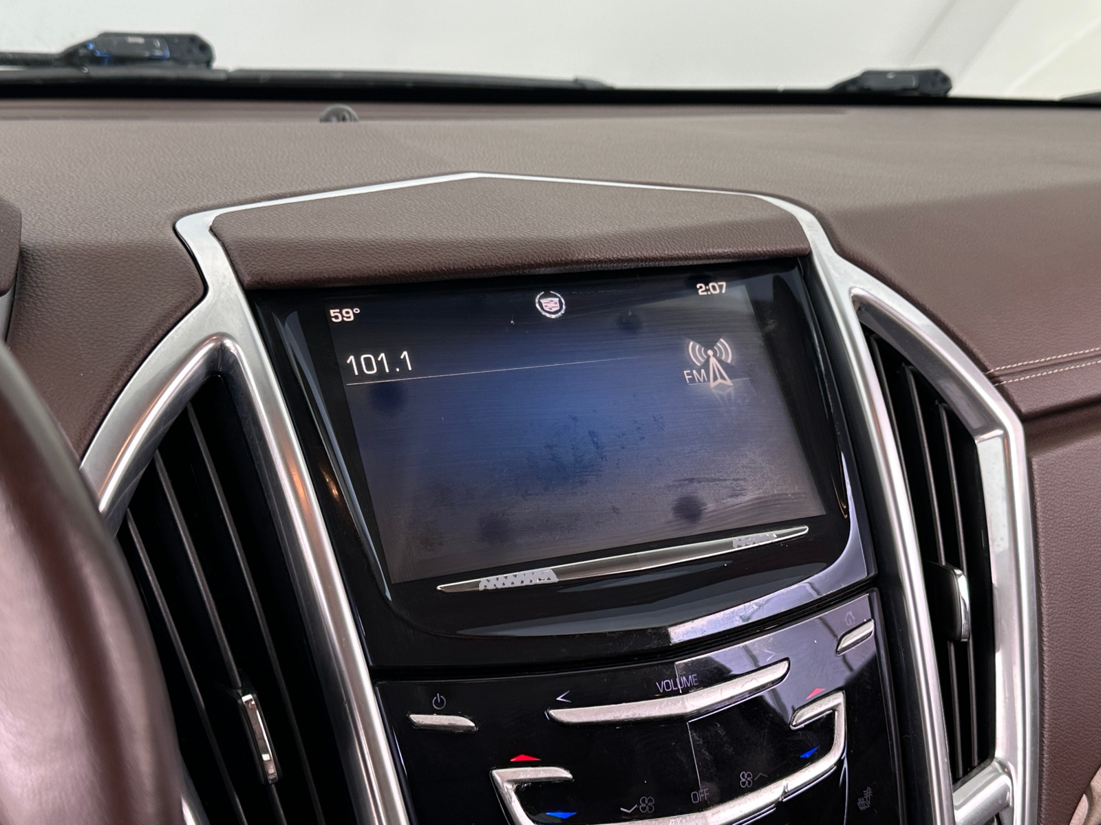 Thumbnail: 2013 Cadillac SRX - 3