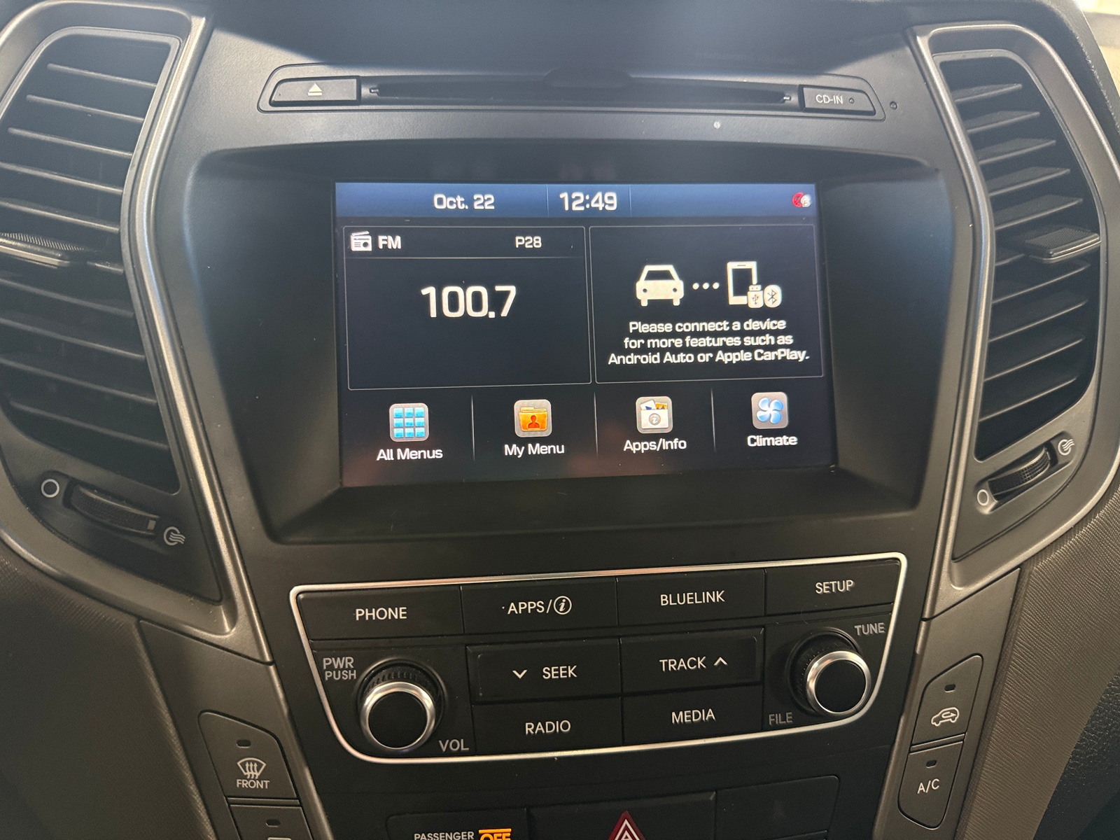 Thumbnail: 2018 Hyundai Santa Fe - 4