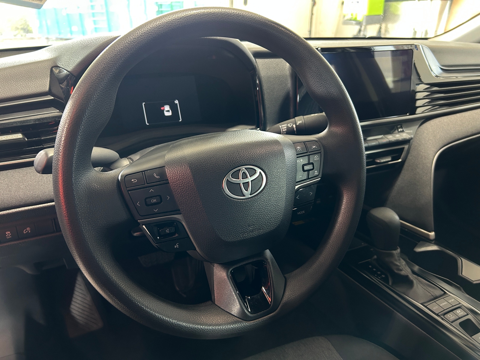 Thumbnail: 2025 Toyota Camry - 5