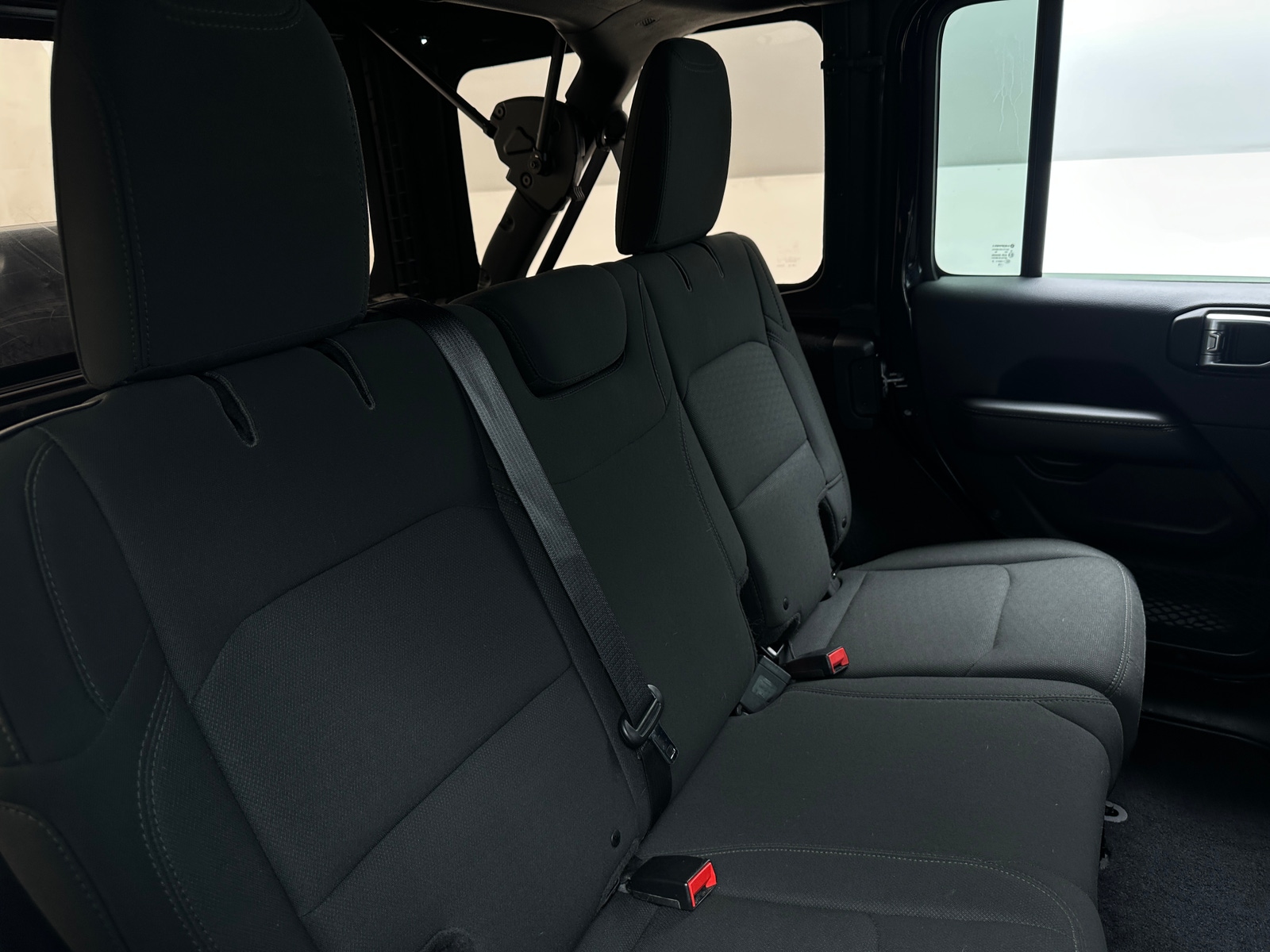 Thumbnail: 2018 Jeep Wrangler - 6