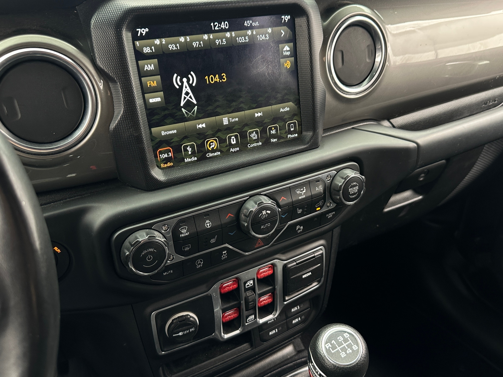 Thumbnail: 2018 Jeep Wrangler - 4