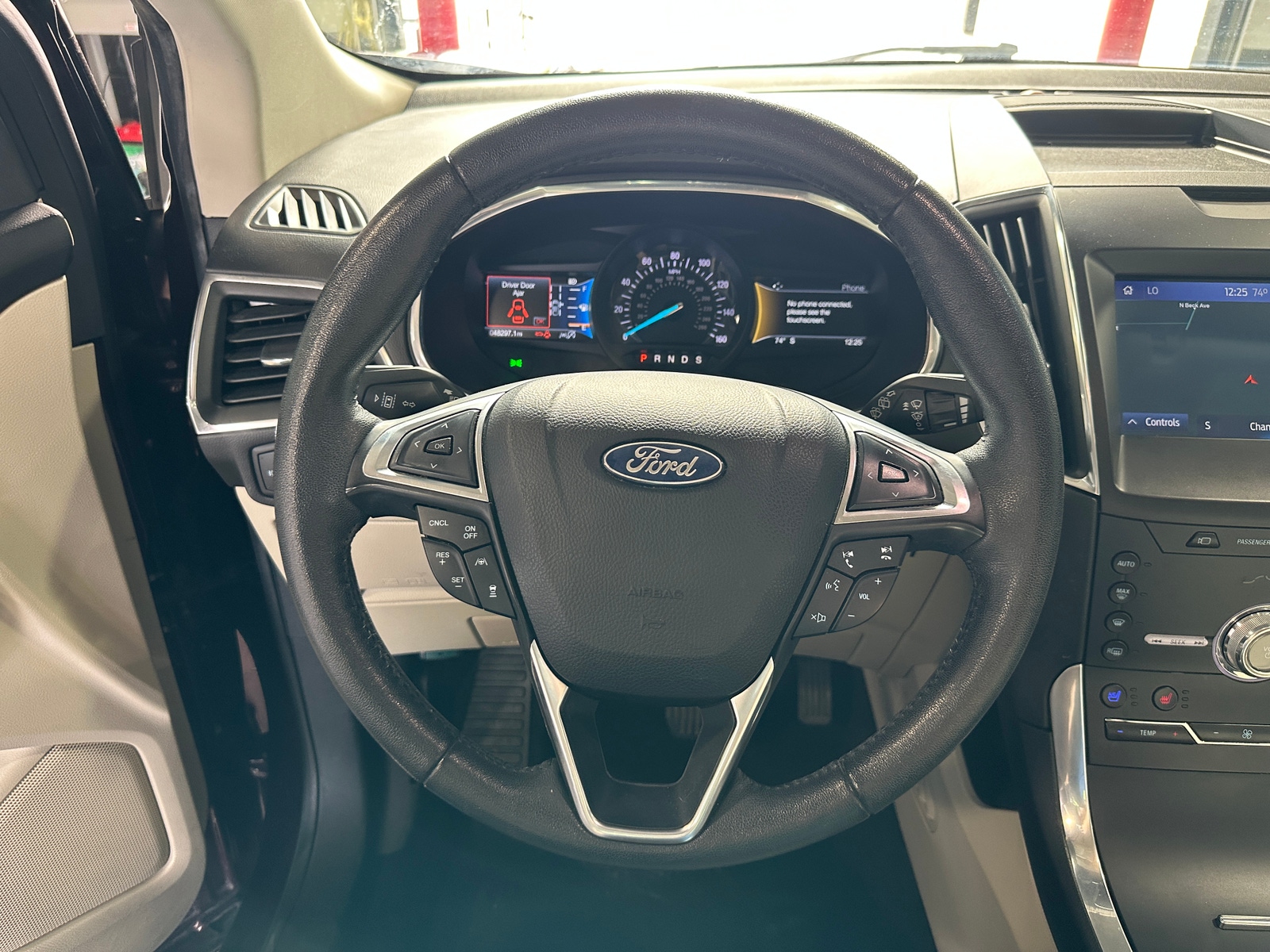 Thumbnail: 2020 Ford Edge - 4
